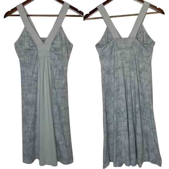 Patagonia Corinne Dress in Grey, size Small - Picture 1 of 4
